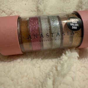 Anastasia highlighter kit
